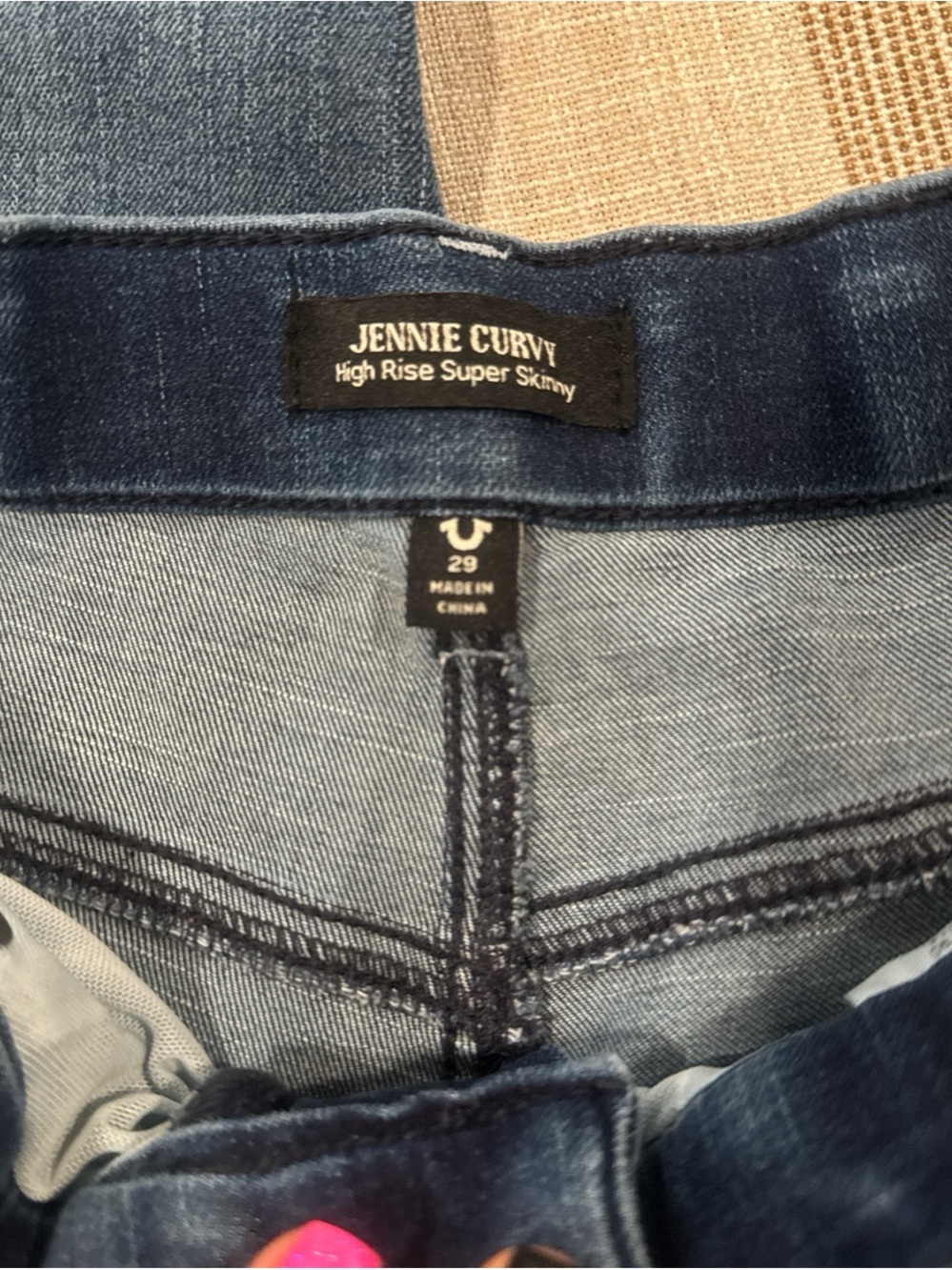True Religion Women’s High Rise Skinny Jeans - Medium Blue Wash - Picture 3 of 4